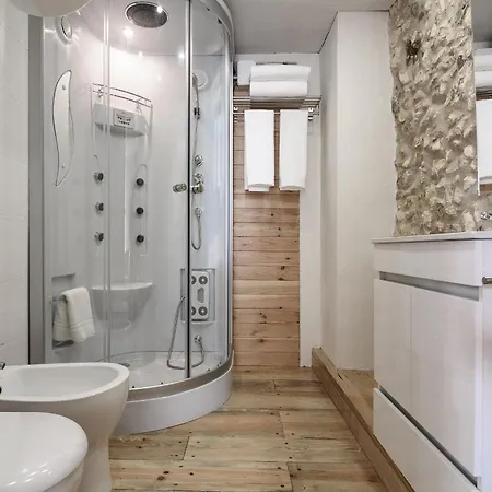 My Bairro Alto * ליסבון